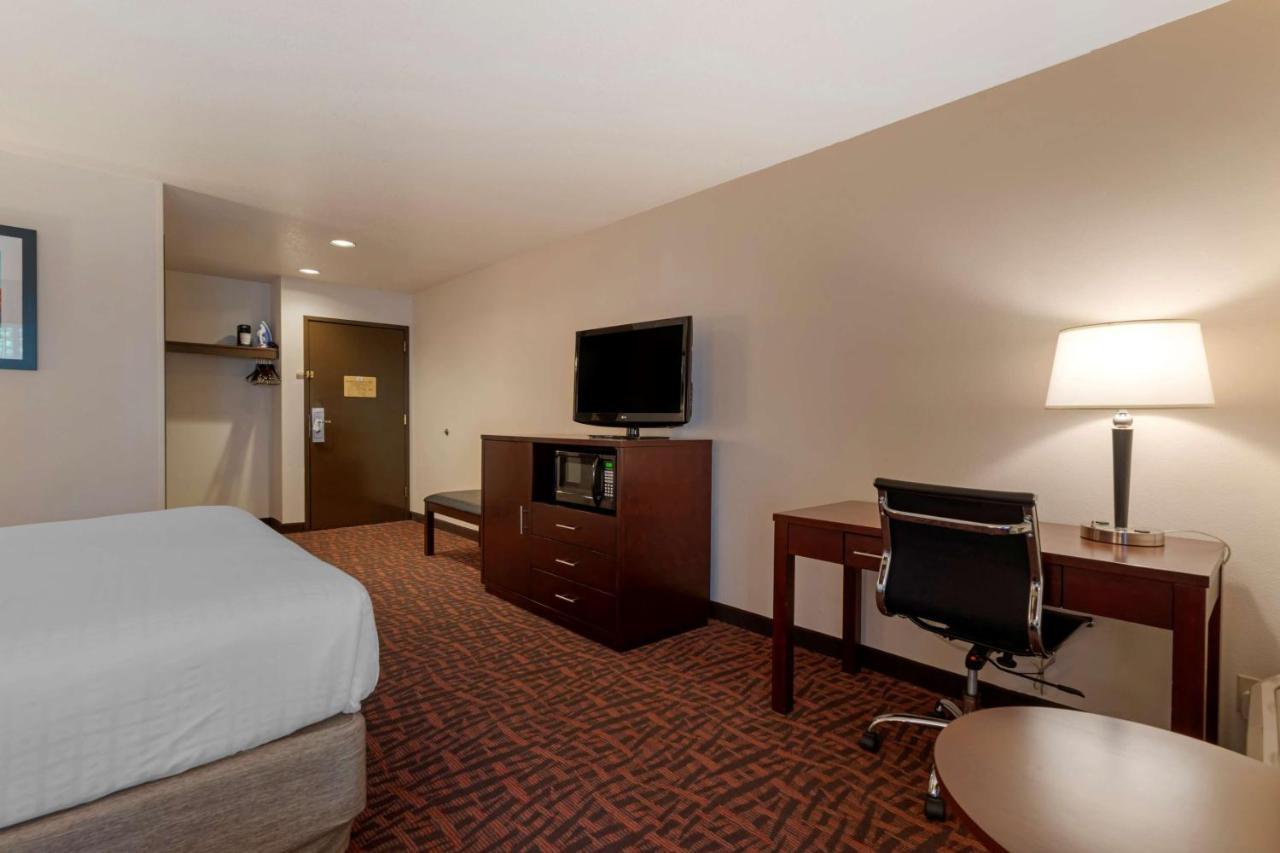 Best Western Pony Soldier Hotel 3*